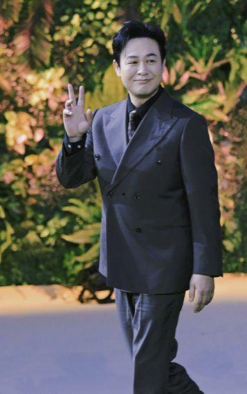 成都明星信息,揭秘蓉城演艺圈璀璨群星