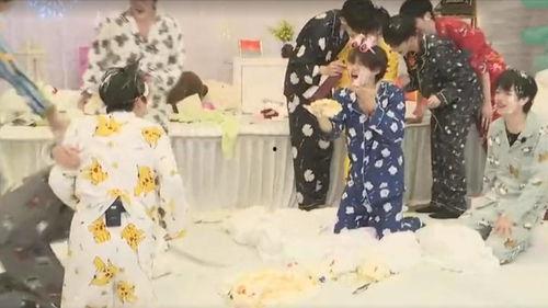 明星翻跟斗,翻跟斗的华丽演绎