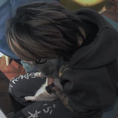 网红吃瓜男帅哥视频网站,揭秘男帅哥视频网站背后的热门话题与现象